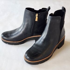 || NATURALIZER || Darry black bootie, lug heel, platform, size 6.5